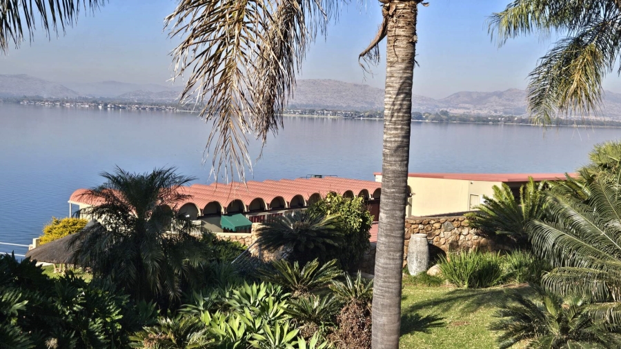 4 Bedroom Property for Sale in Kosmos North West